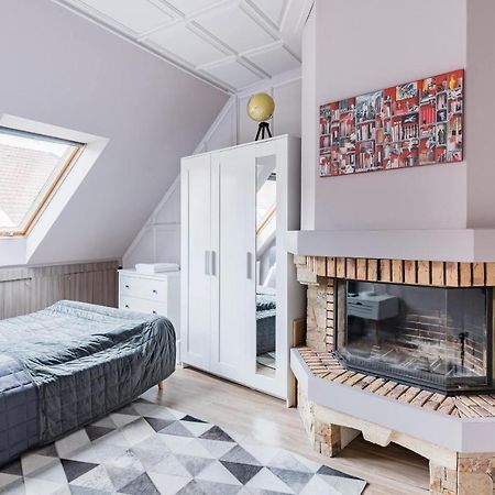 Sunny And Central Penthouse With Private Garage Будапеща Екстериор снимка
