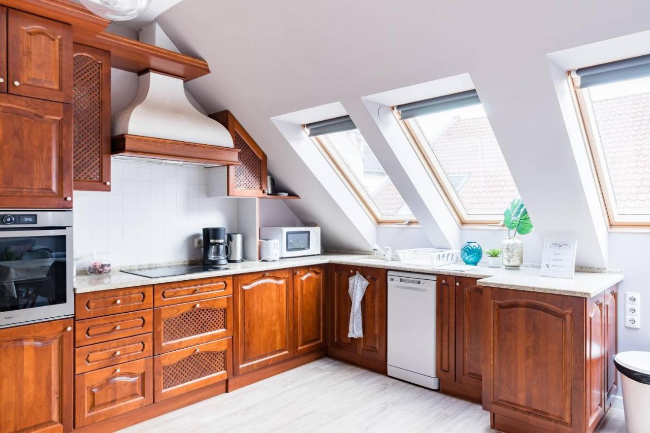 Sunny And Central Penthouse With Private Garage Будапеща Екстериор снимка