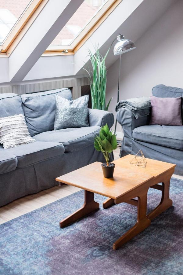Sunny And Central Penthouse With Private Garage Будапеща Екстериор снимка