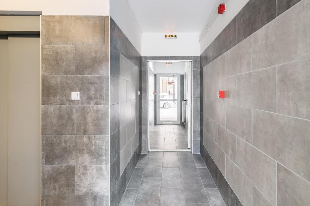 Sunny And Central Penthouse With Private Garage Будапеща Екстериор снимка