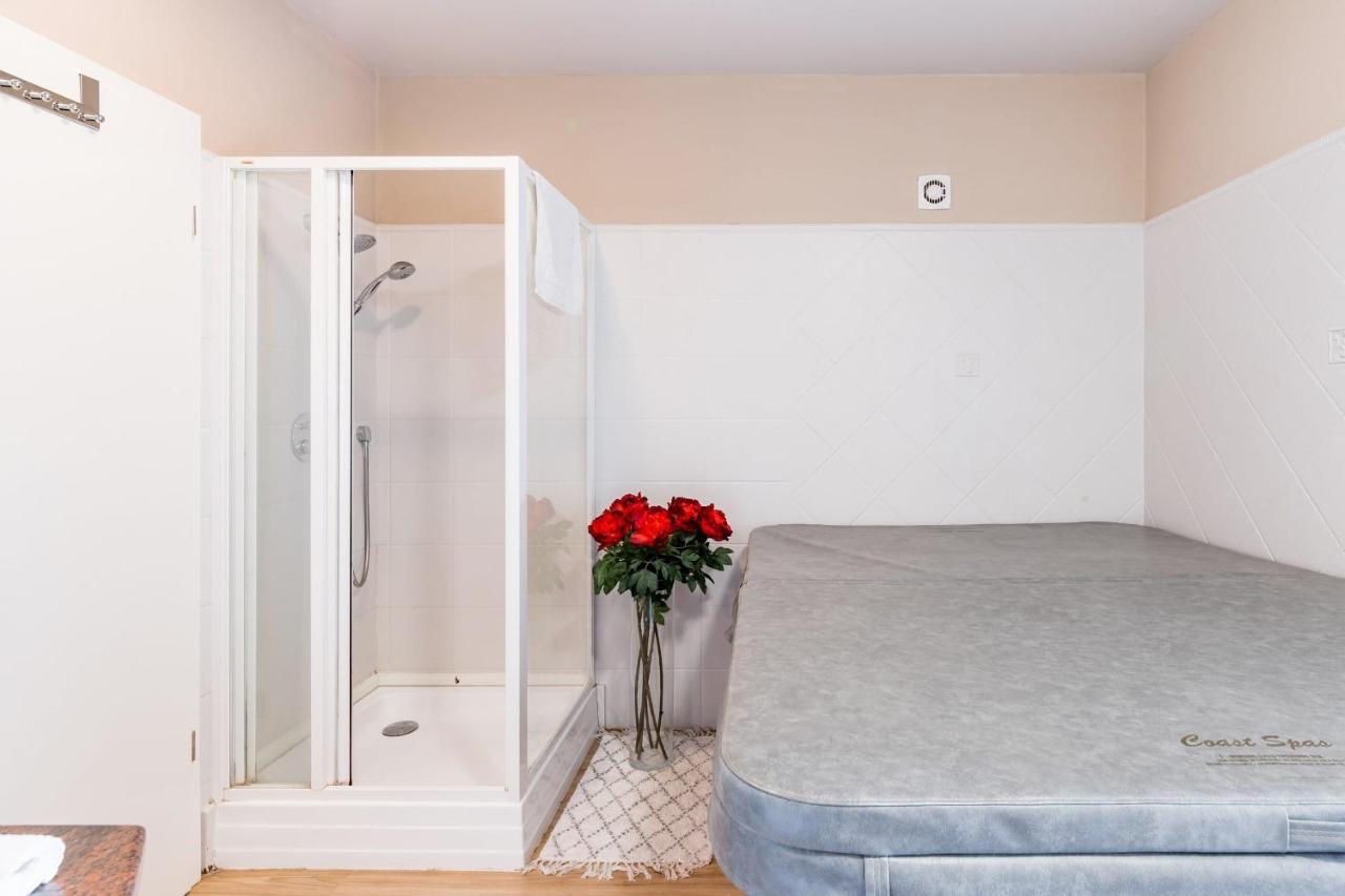 Sunny And Central Penthouse With Private Garage Будапеща Екстериор снимка